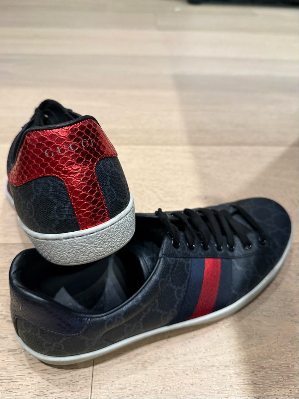 Men's ACE Gucci Size 10 US